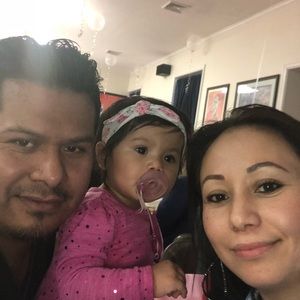 Meet your Posher, Jujuana